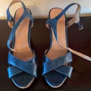 Size 10- wedge heel in blue.
